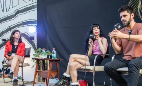La idea es escuchar a los que escriben, pero también dialogar.