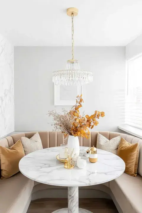 Decoración minimalista: en espacios reducidos, menos es más. Elegí unos pocos objetos bien seleccionados que marquen la diferencia. Decoración minimalista: en espacios reducidos, menos es más. Elegí unos pocos objetos bien seleccionados que marquen la diferencia.