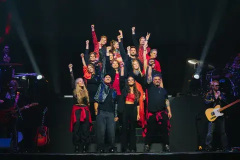 El reencuentro del elenco de Rebelde Way que emocionó a los fans. El reencuentro del elenco de Rebelde Way que emocionó a los fans.