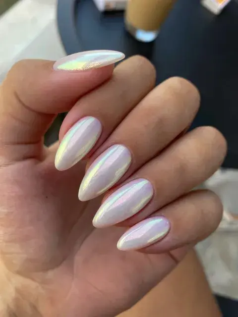 Pueden ser más en tonos blancos, rosa o violetas.