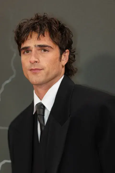 Jacob Elordi en presentación de Frankenstein. Jacob Elordi en presentación de Frankenstein.
