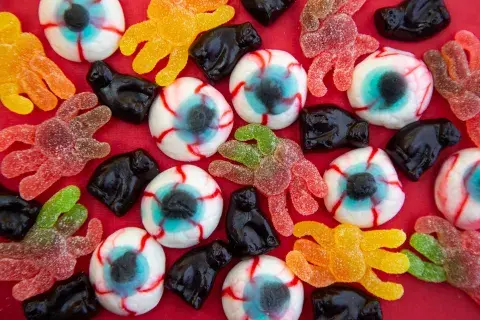 Gomitas terroríficas para Halloween Gomitas terroríficas para Halloween