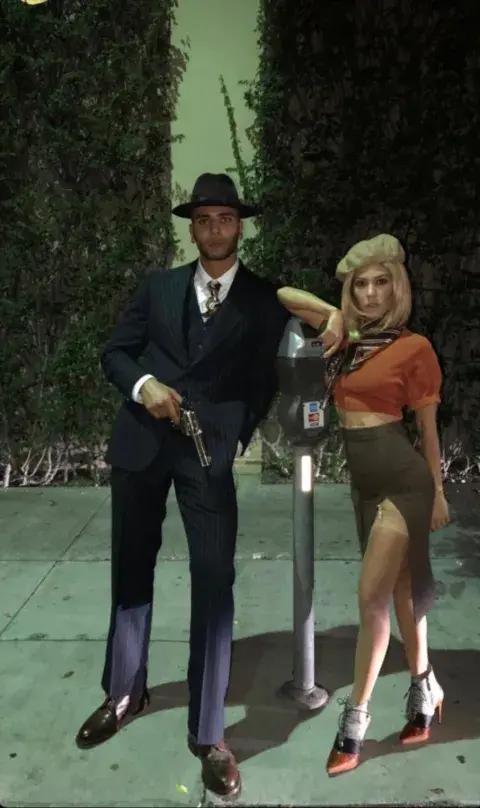 Foto de pareja en Halloween. Foto de pareja en Halloween.
