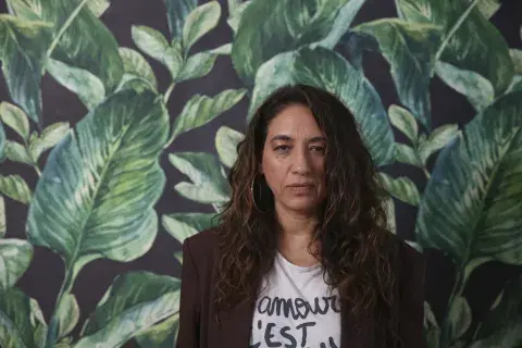 Lorena Vega montó un biodrama con su historia personal y luego también la llevó al cine. Lorena Vega montó un biodrama con su historia personal y luego también la llevó al cine.