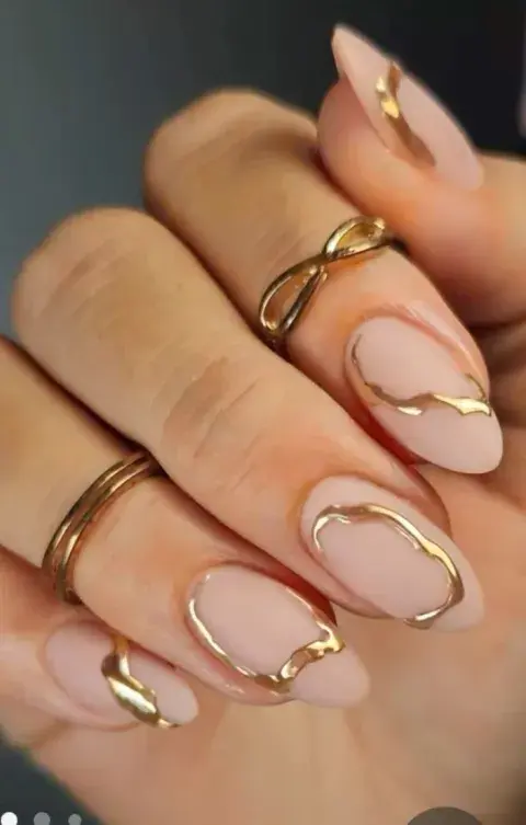 Jewel nails: estas son las uñas que usó Dua Lipa para sus recitales en Buenos Aires