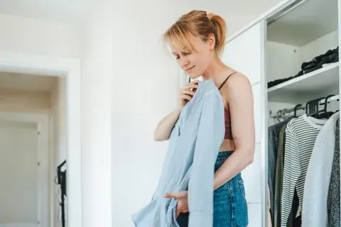 Adiós al clóset saturado: cómo preparar tu guardarropa para el verano Adiós al clóset saturado: cómo preparar tu guardarropa para el verano