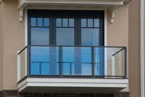 En 2026, los balcones vidriados no son solo una opción: son el nuevo estándar para quienes buscan protección, luz y sofisticación. En 2026, los balcones vidriados no son solo una opción: son el nuevo estándar para quienes buscan protección, luz y sofisticación.