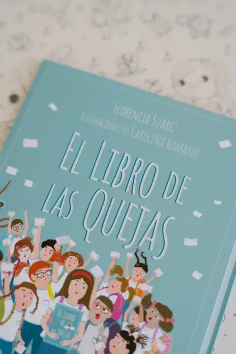 El libro de las quejas: el nuevo lanzamiento de Flor Suarez El libro de las quejas: el nuevo lanzamiento de Flor Suarez
