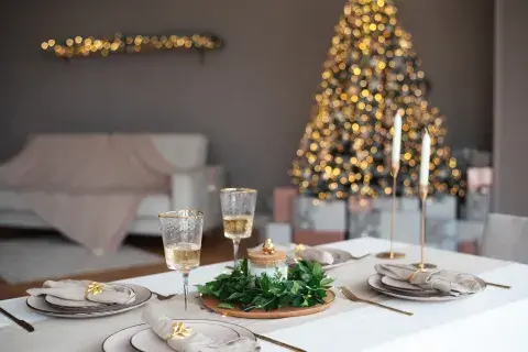 Una mesa navideña