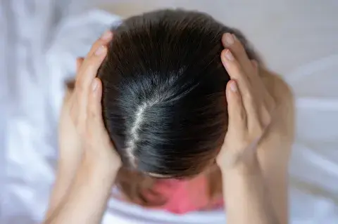De las puntas al cuero cabelludo: la guía definitiva para cuidar tu pelo en verano De las puntas al cuero cabelludo: la guía definitiva para cuidar tu pelo en verano