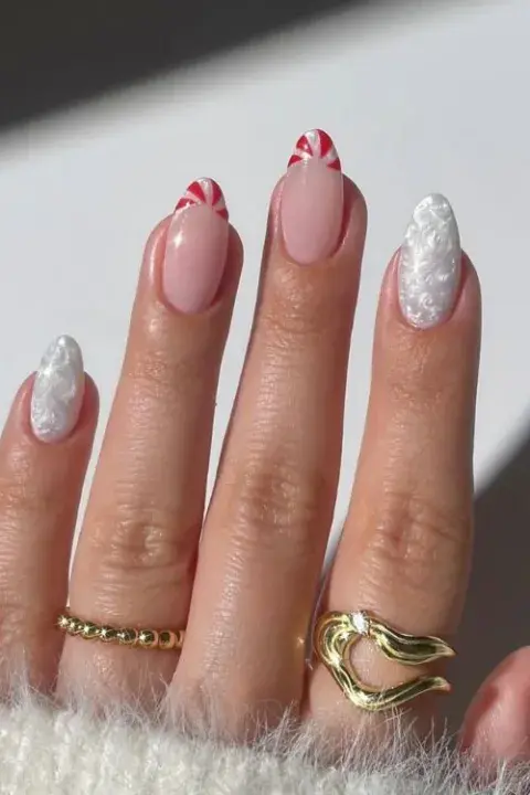 Uñas navideñas: 14 diseños tendencia para usar en diciembre 2025 Uñas navideñas: 14 diseños tendencia para usar en diciembre 2025