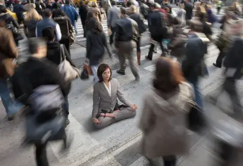 Walking yoga ¿por qué deberías subirte al ejercicio de moda Walking yoga ¿por qué deberías subirte al ejercicio de moda