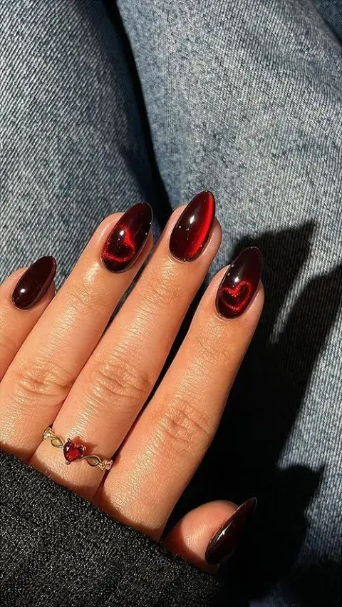 Jelly nails: las uñas gelatinosas que serán tendencia en 2026 Jelly nails: las uñas gelatinosas que serán tendencia en 2026