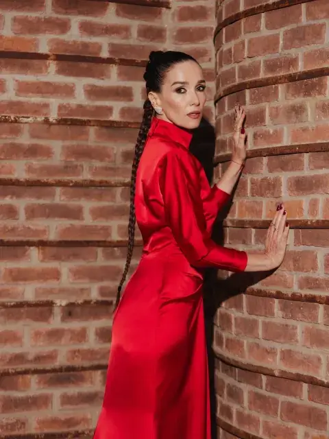 Natalia Oreiro se destacó con un vestido diseñado por María Gorof