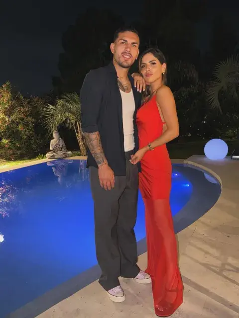 Leo Paredes y Camila Galante en Nochebuena 2025.