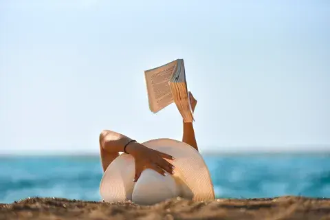 Libros de autoconocimiento para el cierre del año. Libros de autoconocimiento para el cierre del año.