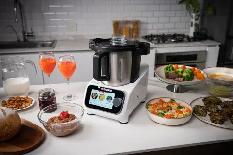 El nuevo robot de cocina multifunción de Telefunken, capaz de reemplazar más de 10 electrodomésticos en un solo equipo. El nuevo robot de cocina multifunción de Telefunken, capaz de reemplazar más de 10 electrodomésticos en un solo equipo.