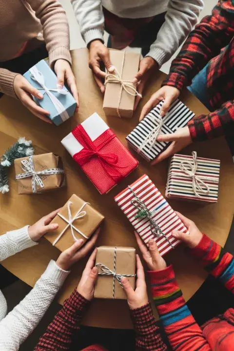 Small Gift Exchange: de qué trata esta tendencia para hacer con amigas. Small Gift Exchange: de qué trata esta tendencia para hacer con amigas.