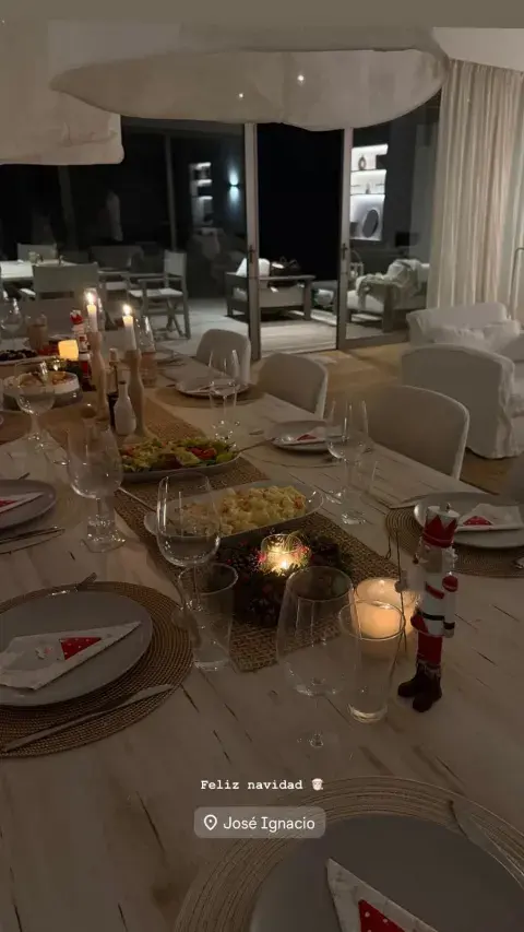 La mesa de Navidad de Wanda Nara.
