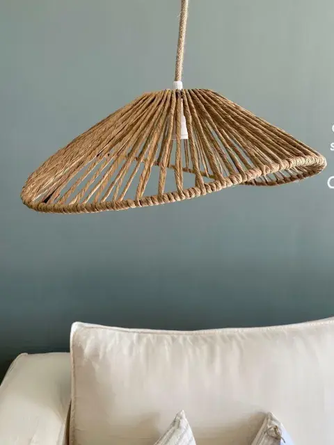 Este tipo de diseño no busca pasar desapercibido: propone una iluminación con carácter, capaz de contar una historia. Este tipo de diseño no busca pasar desapercibido: propone una iluminación con carácter, capaz de contar una historia.