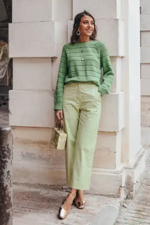 Verde claro: fresco y relajado Verde claro: fresco y relajado