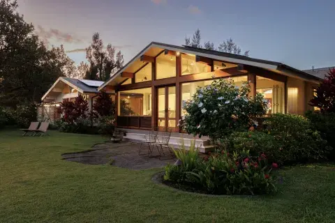 La casa de Julia Roberts a la venta en Hawaii. La casa de Julia Roberts a la venta en Hawaii.