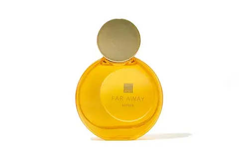 Es un eau de parfum que pertenece a la familia gourmand oriental. (Far Away Shine (Precio desde $ 54.100) ) Es un eau de parfum que pertenece a la familia gourmand oriental. (Far Away Shine (Precio desde $ 54.100) )