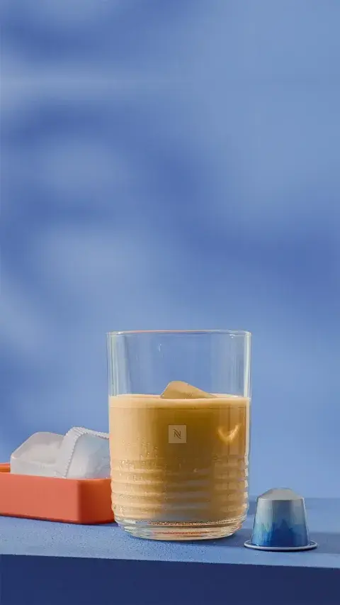 Fresco, rápido de preparar y perfecto para llevar en un vaso térmico a la oficina.