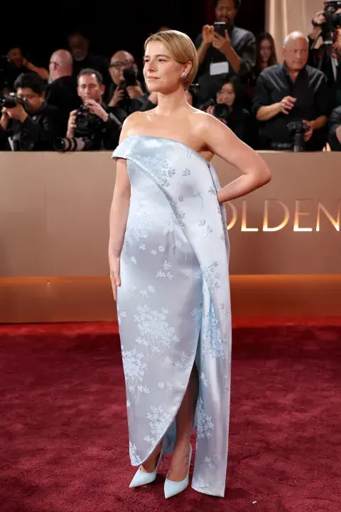 Jessie Buckley en la alfombra roja de los Golden Globes 2026. Jessie Buckley en la alfombra roja de los Golden Globes 2026.