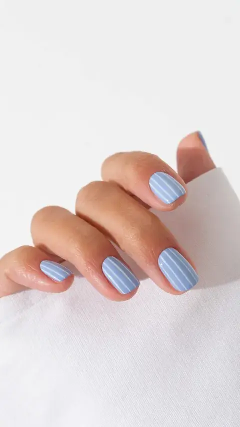 Lined Nails: los diseños más originales para ponerle onda al verano Lined Nails: los diseños más originales para ponerle onda al verano