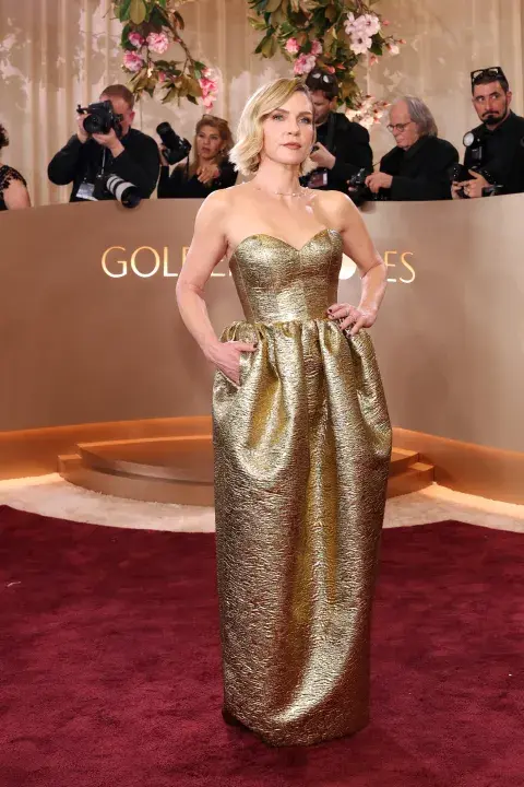 Rhea Seehorn en la alfombra roja de los Golden Globes 2026. Rhea Seehorn en la alfombra roja de los Golden Globes 2026.