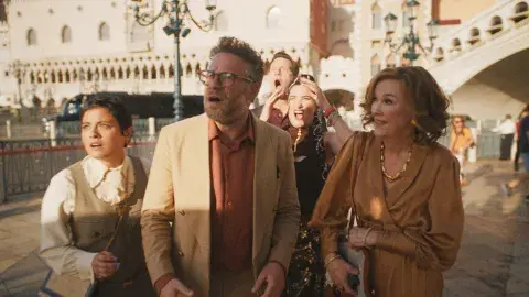 Foto de Catherine O'Hara en The Studio. Foto de Catherine O'Hara en The Studio.