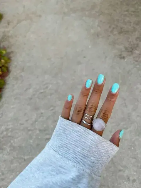 Chau uñas XL: los mejores diseños de uñas cortas con los colores tendencia del 2026 Chau uñas XL: los mejores diseños de uñas cortas con los colores tendencia del 2026