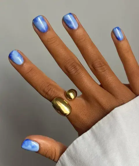 Chau uñas XL: los mejores diseños de uñas cortas con los colores tendencia del 2026 Chau uñas XL: los mejores diseños de uñas cortas con los colores tendencia del 2026
