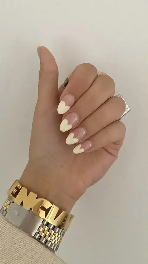 Uñas San Valentín 2026: 15 diseños elegantes (y fáciles) que se ven caros Uñas San Valentín 2026: 15 diseños elegantes (y fáciles) que se ven caros