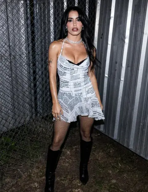 Lali y el vestido más controversial en Cosquín Rock 2026.