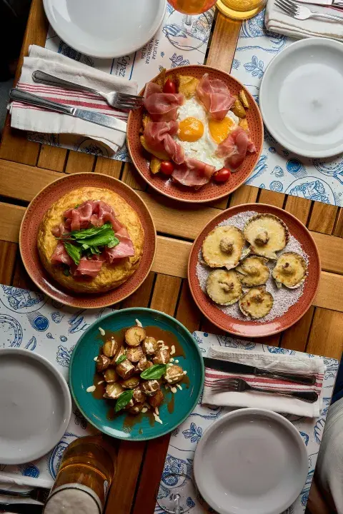 Tapas de La Vicente López Tapas de La Vicente López