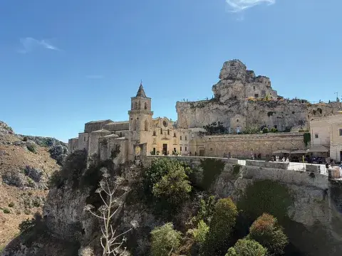 En Italia se respira historia: podés hospedarte en pueblos medievales y vivir con la simpleza de otros tiempos.