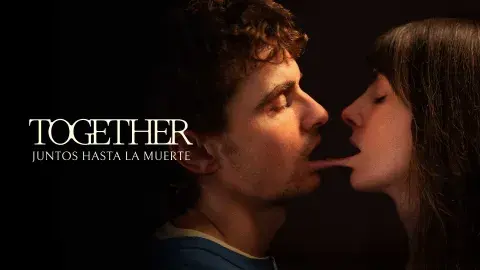 Arte de la película Together: Juntos hasta la muerte. Arte de la película Together: Juntos hasta la muerte.