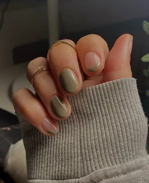 Colores de otoño: 10 diseños para uñas cortas ideales para hacerte en marzo