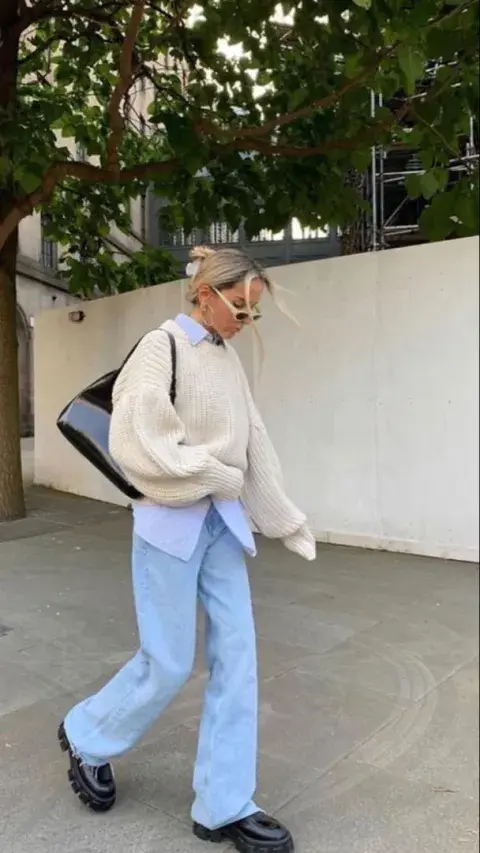 Lejos de ser todos iguales, los jeans ofrecen múltiples posibilidades según su tonalidad. Más que sumar prendas, la clave está en aprender a combinarlas mejor. Lejos de ser todos iguales, los jeans ofrecen múltiples posibilidades según su tonalidad. Más que sumar prendas, la clave está en aprender a combinarlas mejor.