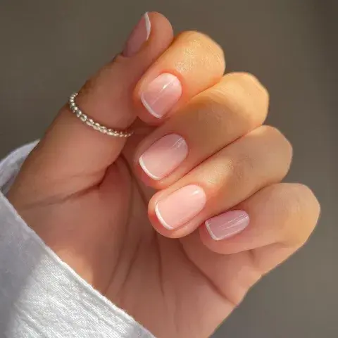 De bordes rectos y definidos, son sinónimo de elegancia moderna. Funcionan especialmente bien en uñas cortas y aportan un acabado limpio y sofisticado.De bordes rectos y definidos, son sinónimo de elegancia moderna. Funcionan especialmente bien en uñas cortas y aportan un acabado limpio y sofisticado. De bordes rectos y definidos, son sinónimo de elegancia moderna. Funcionan especialmente bien en uñas cortas y aportan un acabado limpio y sofisticado.De bordes rectos y definidos, son sinónimo de elegancia moderna. Funcionan especialmente bien en uñas cortas y aportan un acabado limpio y sofisticado.
