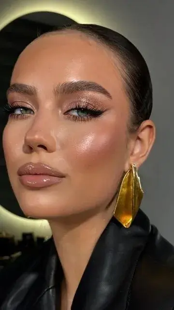 Makeup de otoño: qué es el golden grunge, la tendencia viral en redes Makeup de otoño: qué es el golden grunge, la tendencia viral en redes