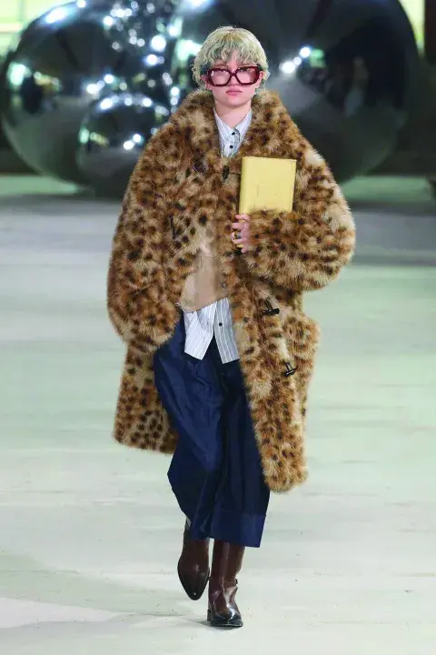 El abrigo de pelo es tendencia este invierno