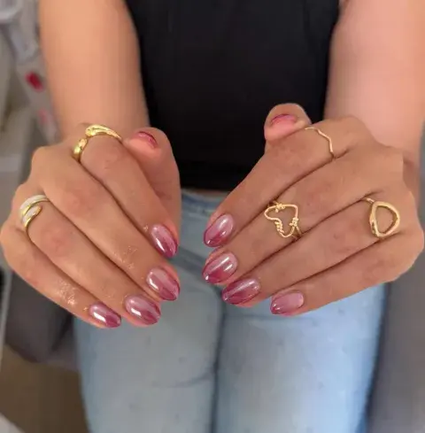 Rosa water Chrome nails: las uñas rosadas son la alternativa ideal para marzo Rosa water Chrome nails: las uñas rosadas son la alternativa ideal para marzo