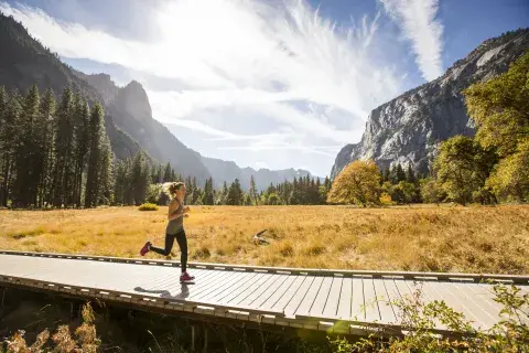 Foto de mujer entrenando. Foto de mujer entrenando.