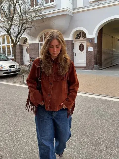 5 chaquetas que serán tendencia en 2026: del clásico blazer a la bomber que vuelve con fuerza 5 chaquetas que serán tendencia en 2026: del clásico blazer a la bomber que vuelve con fuerza