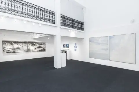  La luz y el espacio se funden en la propuesta de Jacques Bedel.