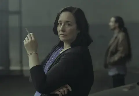 Foto de Ana Garibaldi en la serie En el barro.