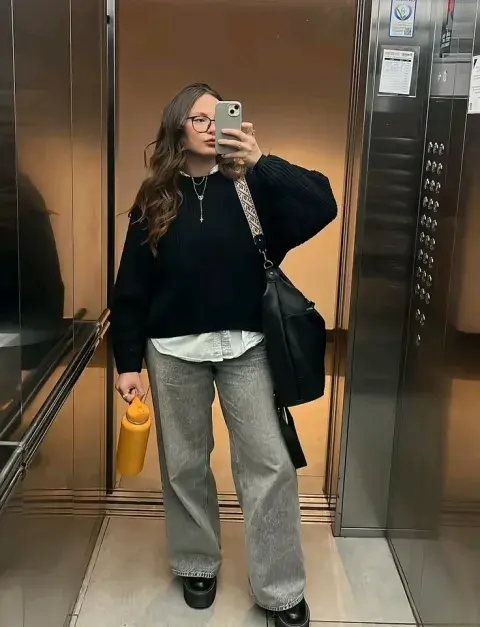 Jeans anchos: wide leg, baggy y slouchy, los cortes que dominan el denim este otoño 2026 Jeans anchos: wide leg, baggy y slouchy, los cortes que dominan el denim este otoño 2026